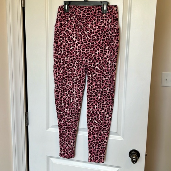 Zenana Leopard Print Leggings - Picture 2 of 6